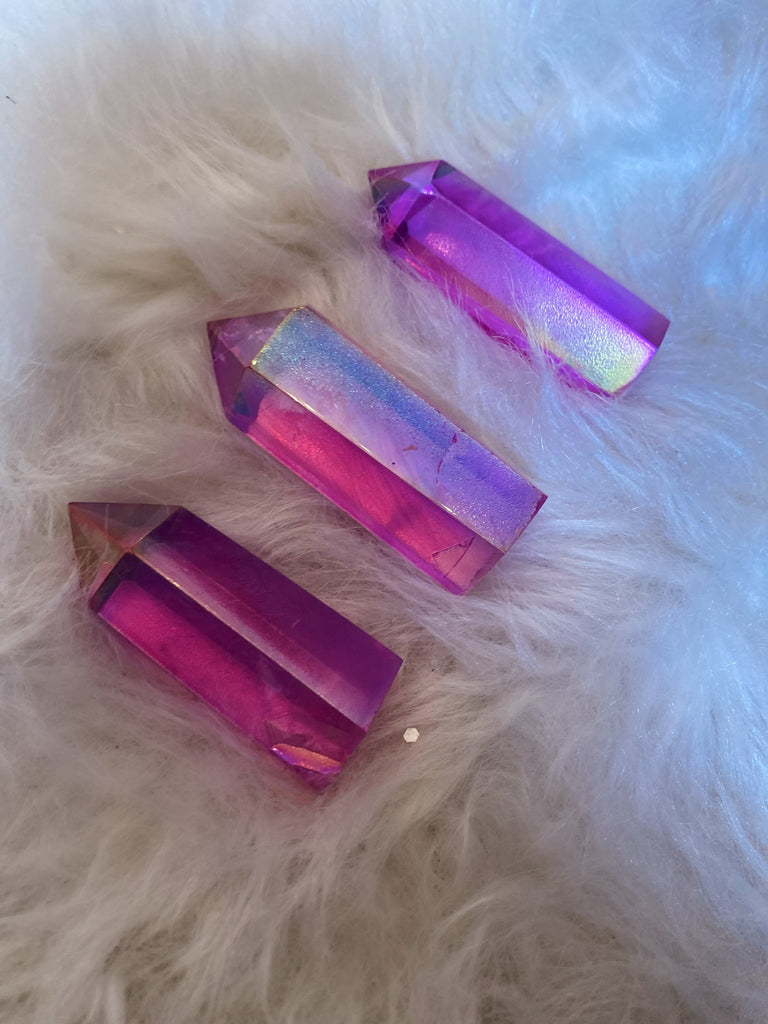 Magenta Aura Quartz Towers